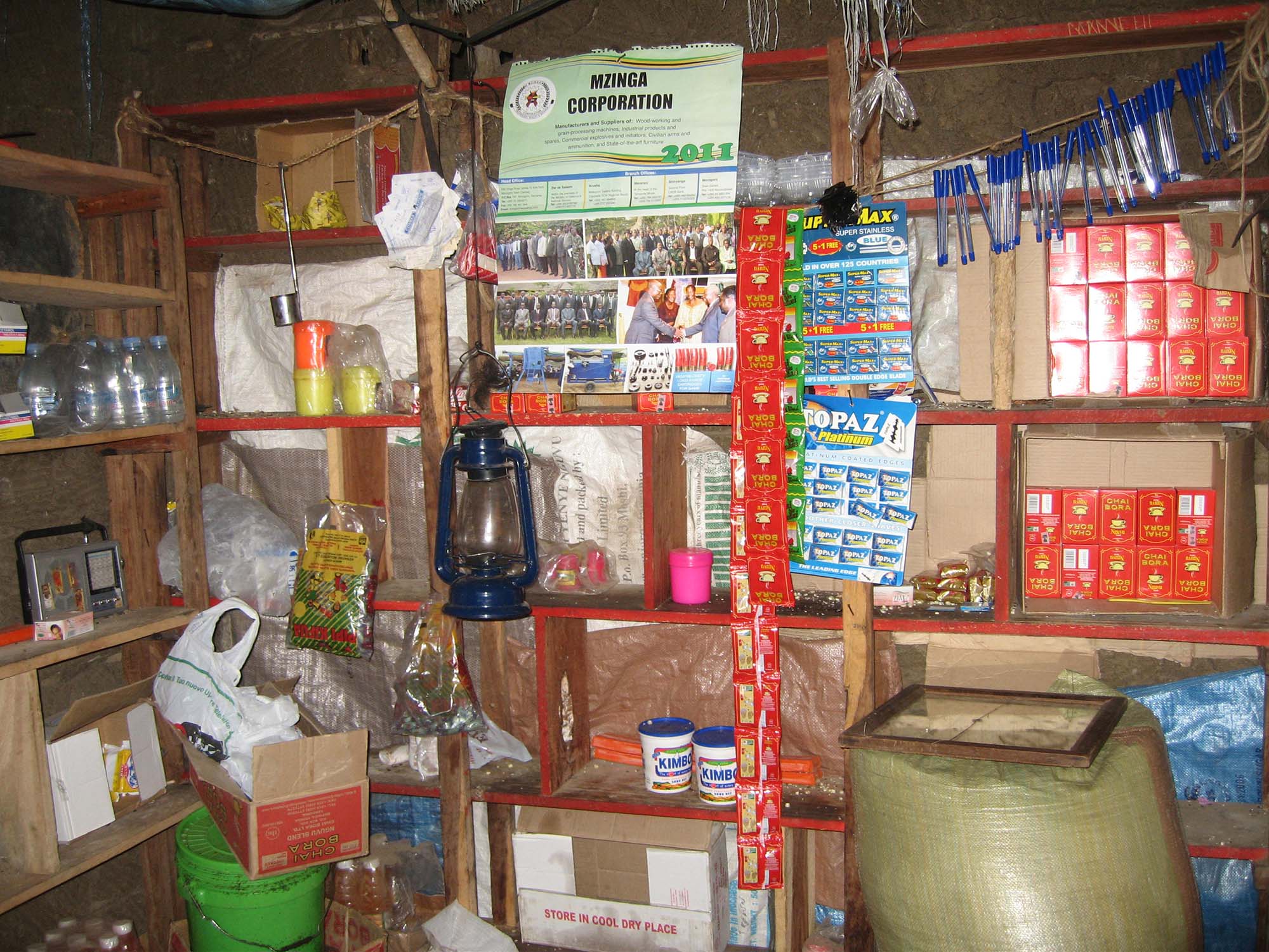 2009 – Apertura di un negozio a Kwamadule